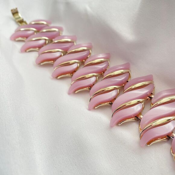 Vintage Rose Pink Gold Geometric Interlocking Chain Bracelet - Picture 4 of 5